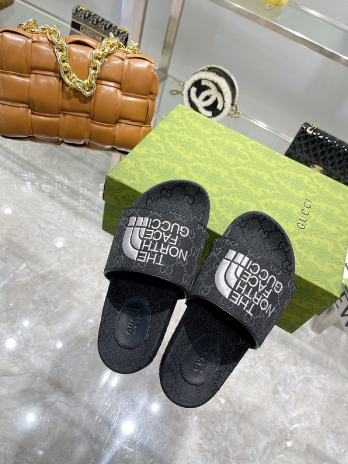 GCI GG Slide Sandal
