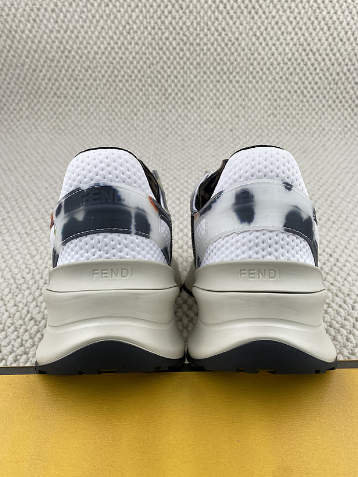 FENDI SNEAKERS