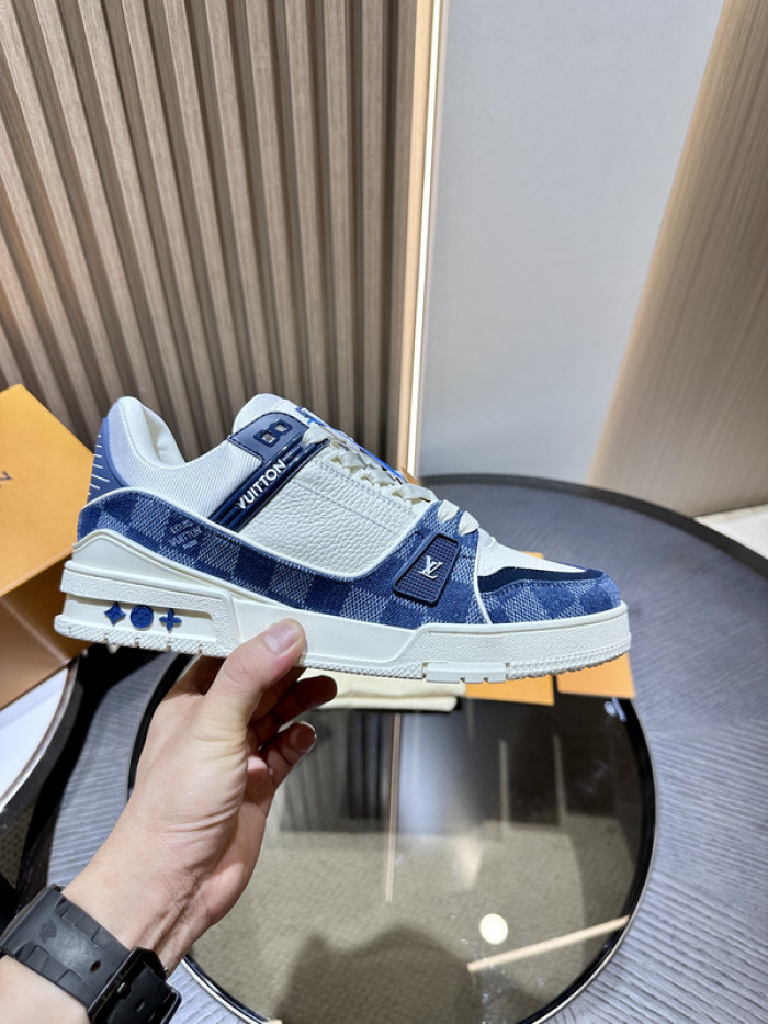 LUSV SNEAKERS