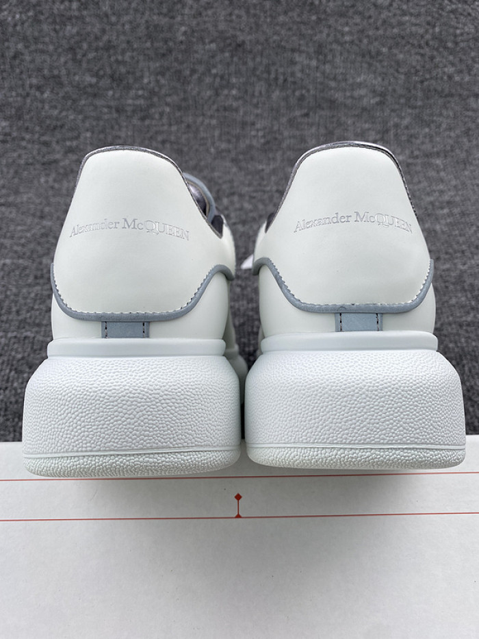 ALEXMQ Sneakers