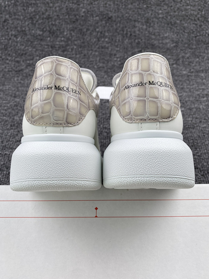 ALEXMQ Sneakers