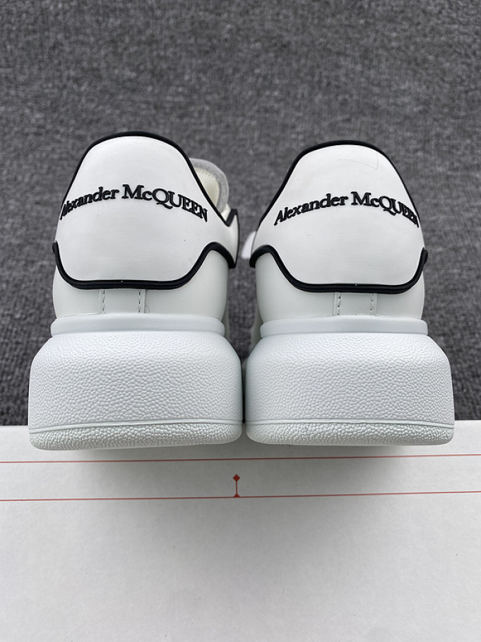ALEXMQ Sneakers