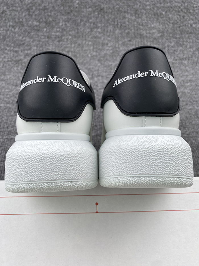 ALEXMQ Sneakers