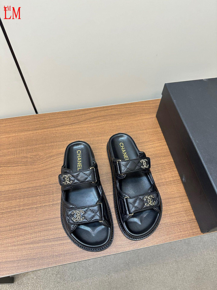 CN Slide Sandal