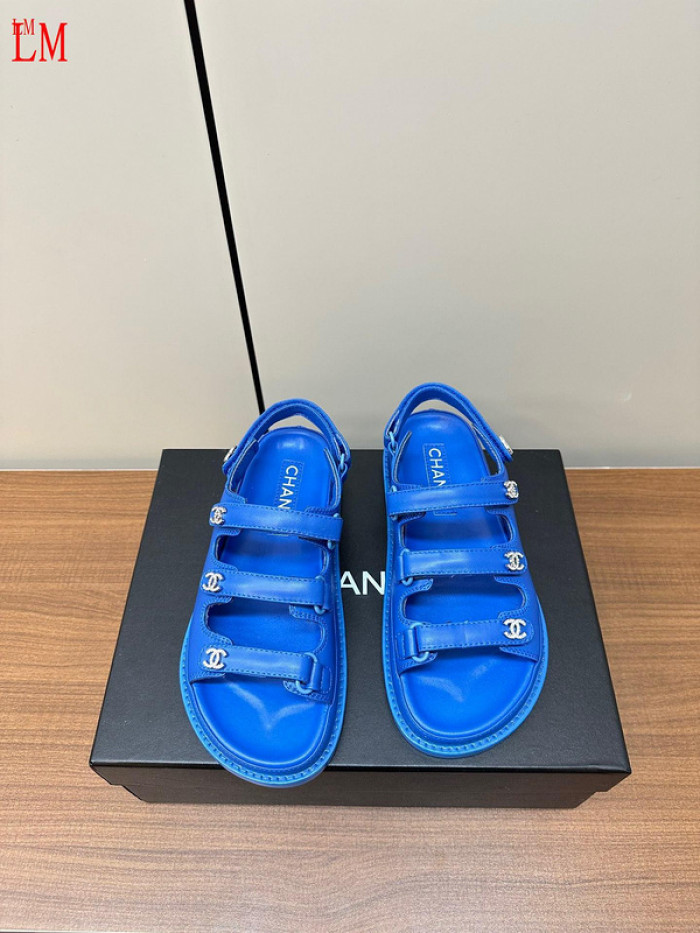 CN Slide Sandal