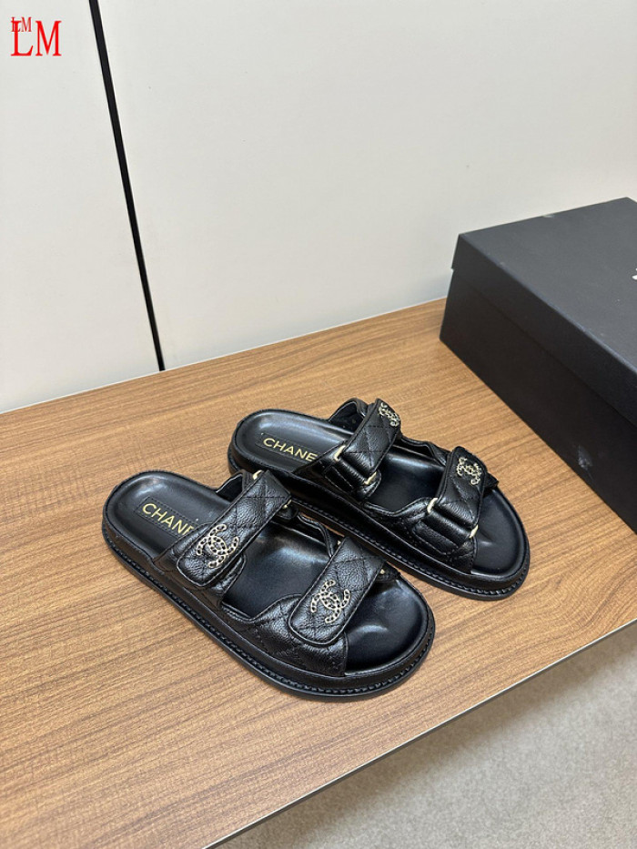 CN Slide Sandal