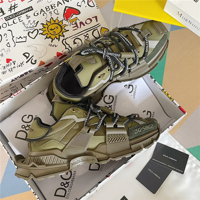 DG SNEAKER