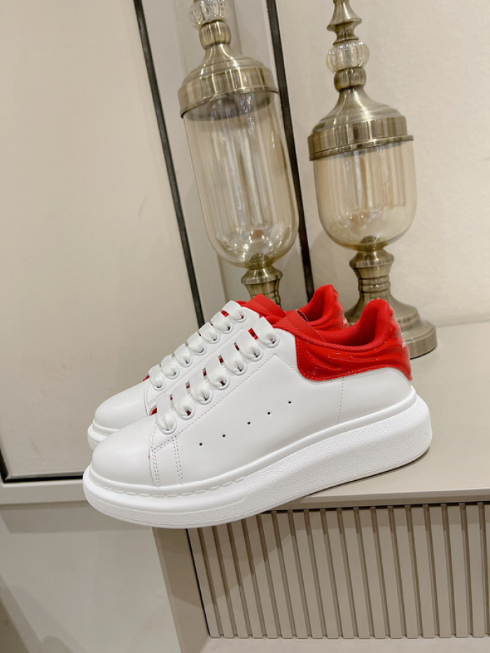 ALEXMQ Sneakers