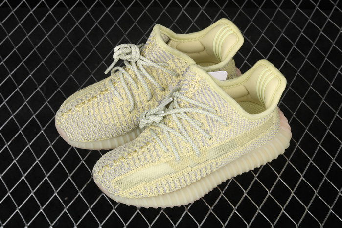 KIDS YEEZY SHOES