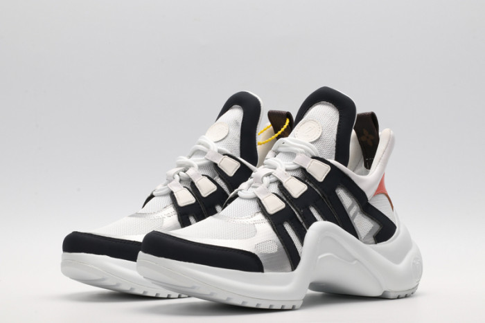 LUSV SNEAKERS