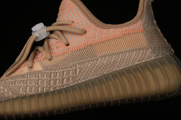 KIDS YEEZY SHOES