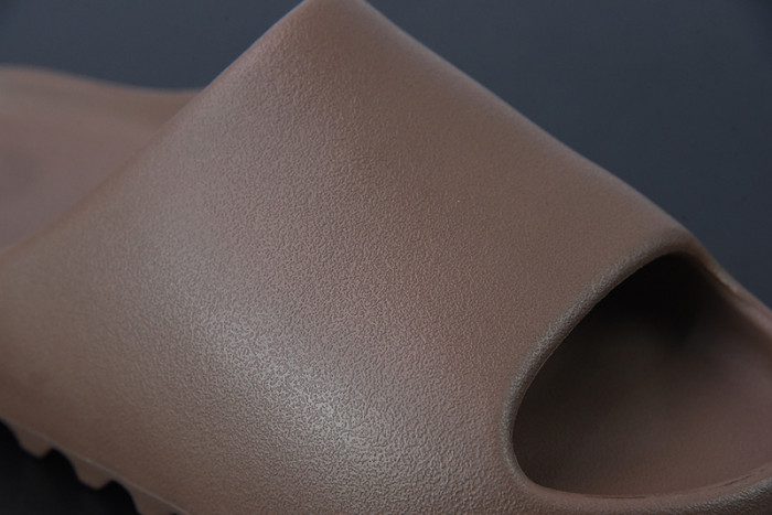 Yeezy Slide GX6141