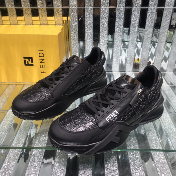 FENDI SNEAKERS