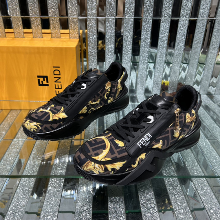 FENDI SNEAKERS