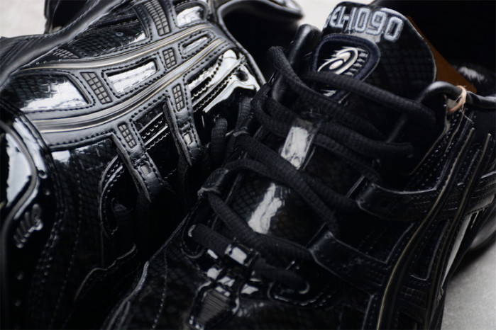 Asics KIKS x Asics Gel-1090 Shadow 