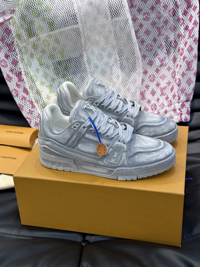 LUSV SNEAKERS
