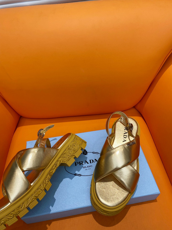 PRADA SLIDE