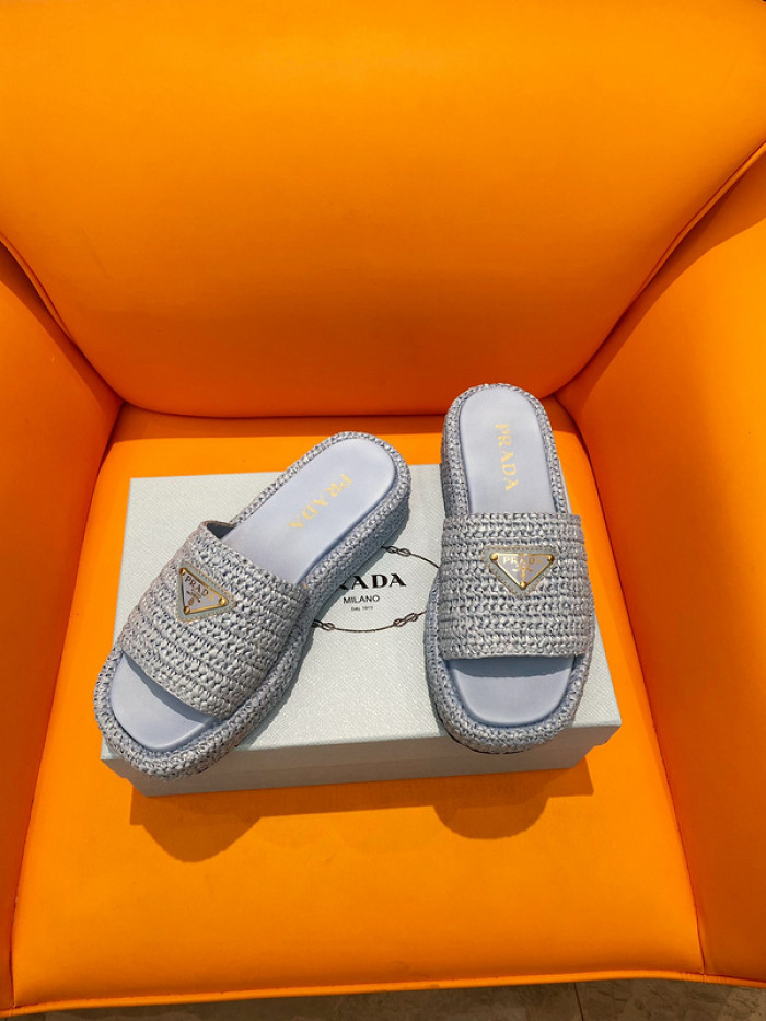 PRADA SLIDE