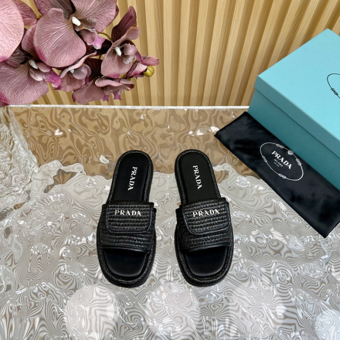 PRADA SLIDE