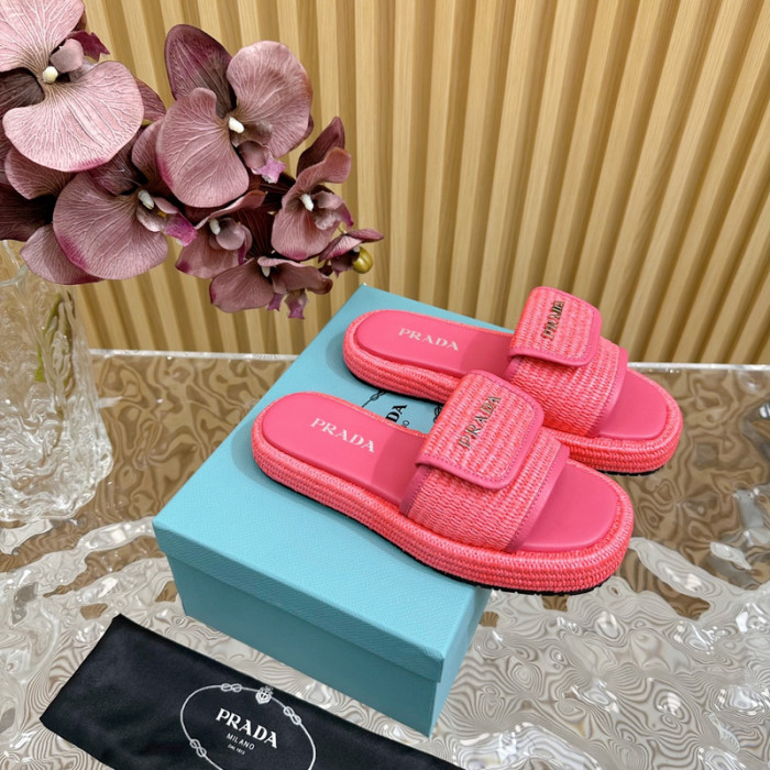 PRADA SLIDE