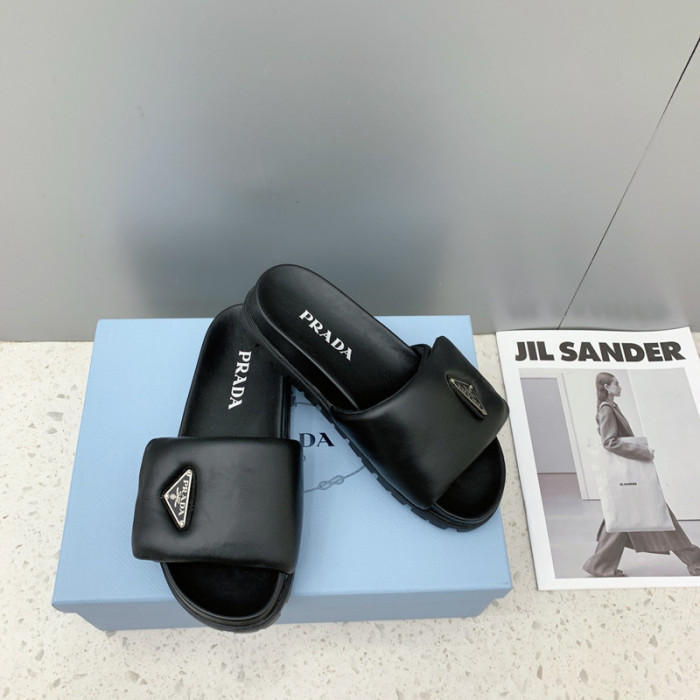 PRADA SLIDE