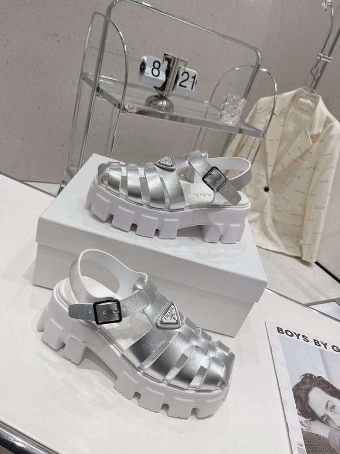 PRADA SLIDE