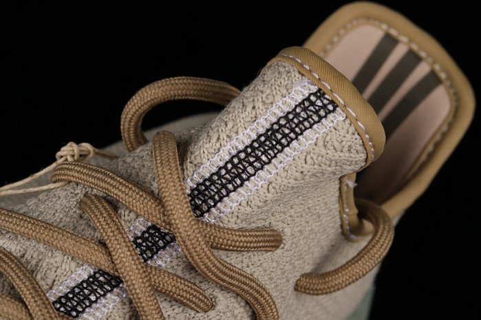 ADIDAS YEEZY BOOST 350 V2 HFZ1268