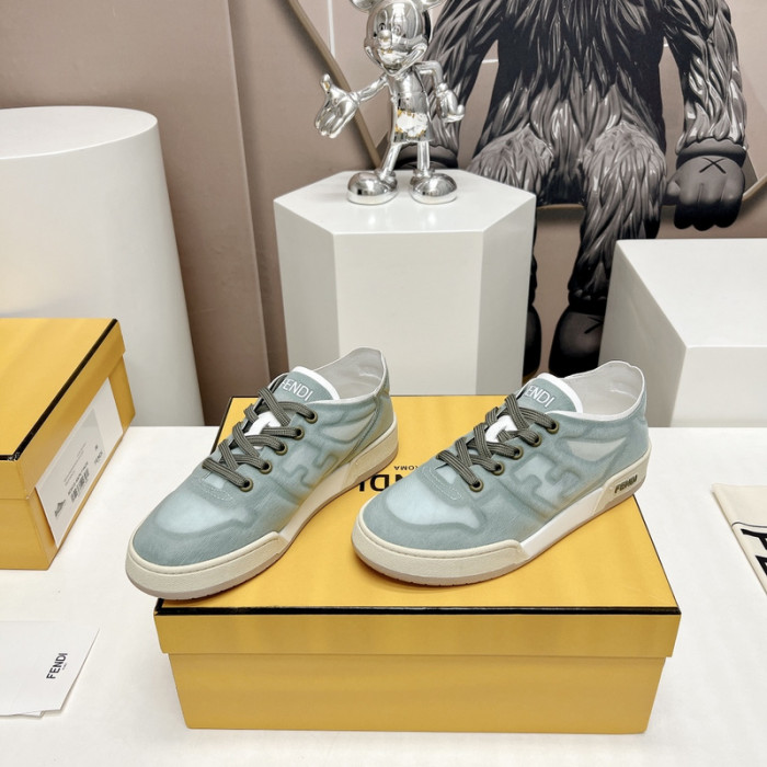 FENDI SNEAKERS