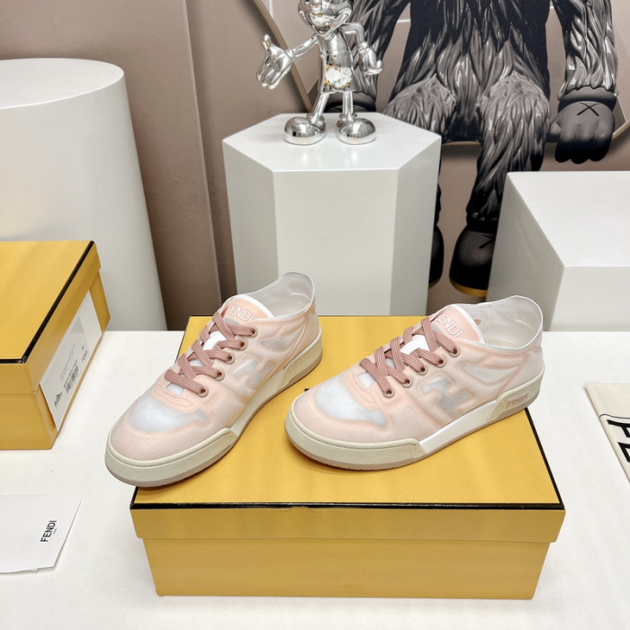 FENDI SNEAKERS