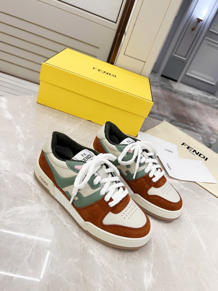 FENDI SNEAKERS