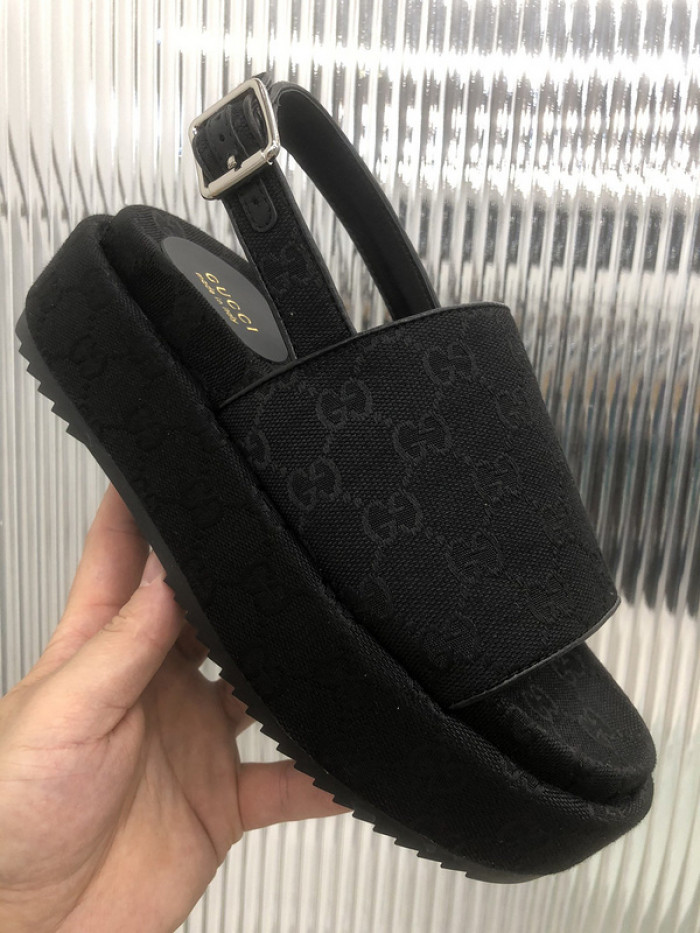 GCI GG Slide Sandal