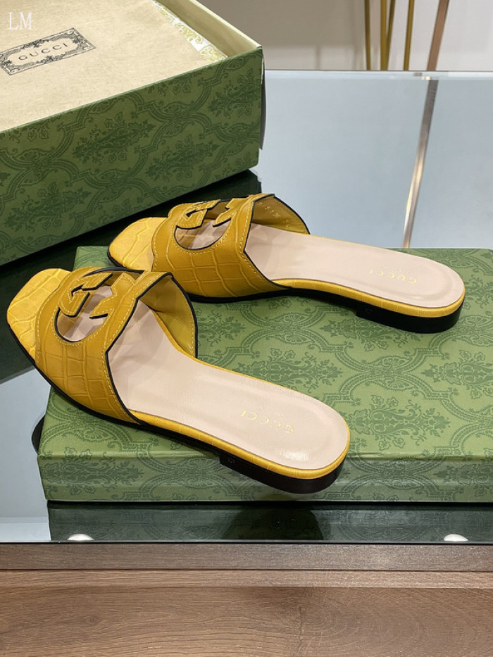 GCI GG Slide Sandal