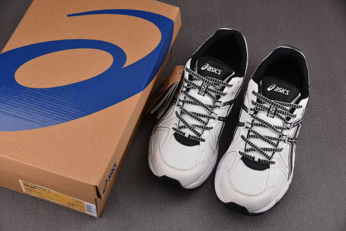 ASICS Gel-kahana 8 White/Black 1011B133-100