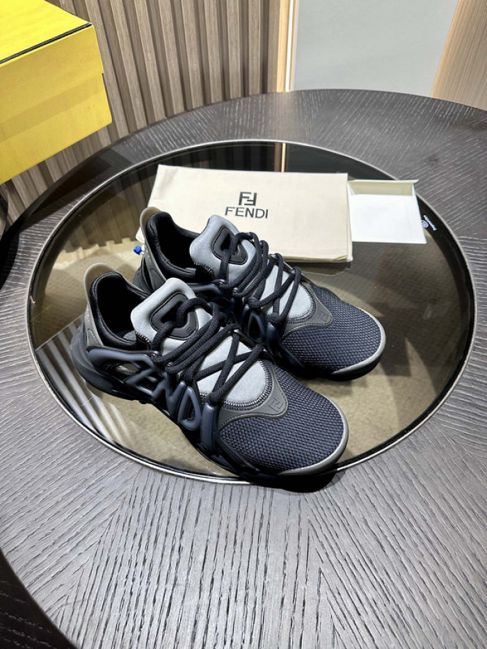 FENDI SNEAKERS