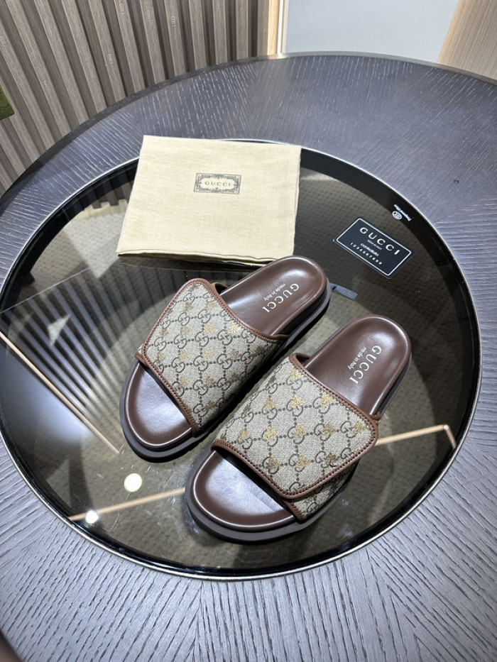 GCI GG Slide Sandal