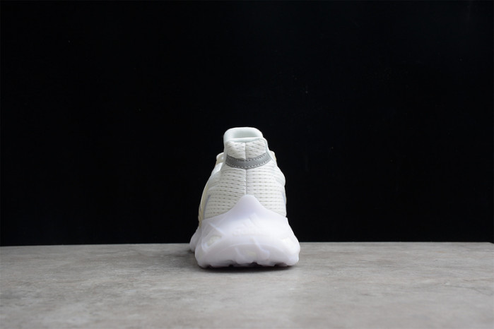 ADIDAS ULTRA BOOST DNA WEB WHITE GY4167