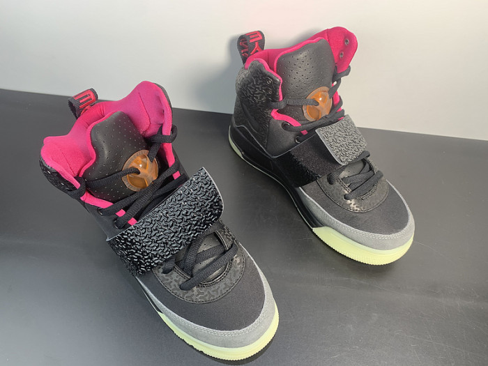Nike Air Yeezy 1 Blink Men
