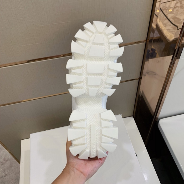 PRDA Sneaker