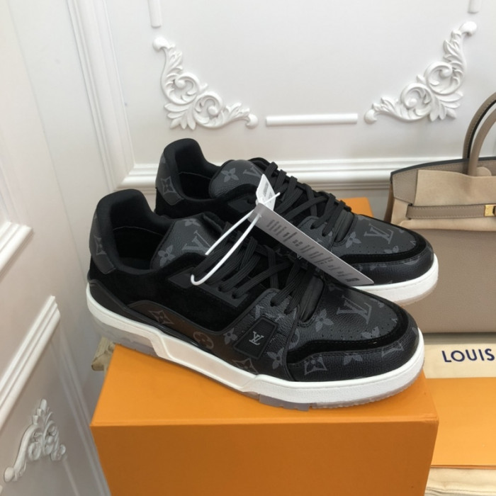 LUSV SNEAKERS
