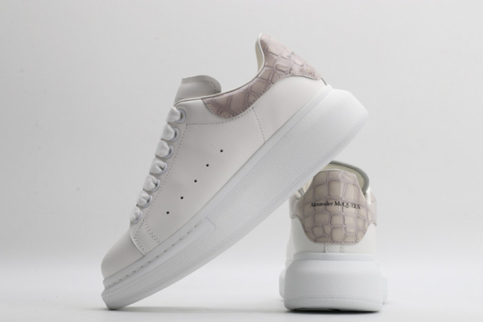 ALEXMQ Sneakers