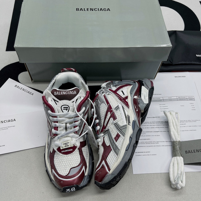 BALCIA RUNNER SNEAKER