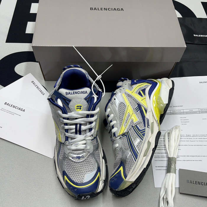 BALCIA RUNNER SNEAKER
