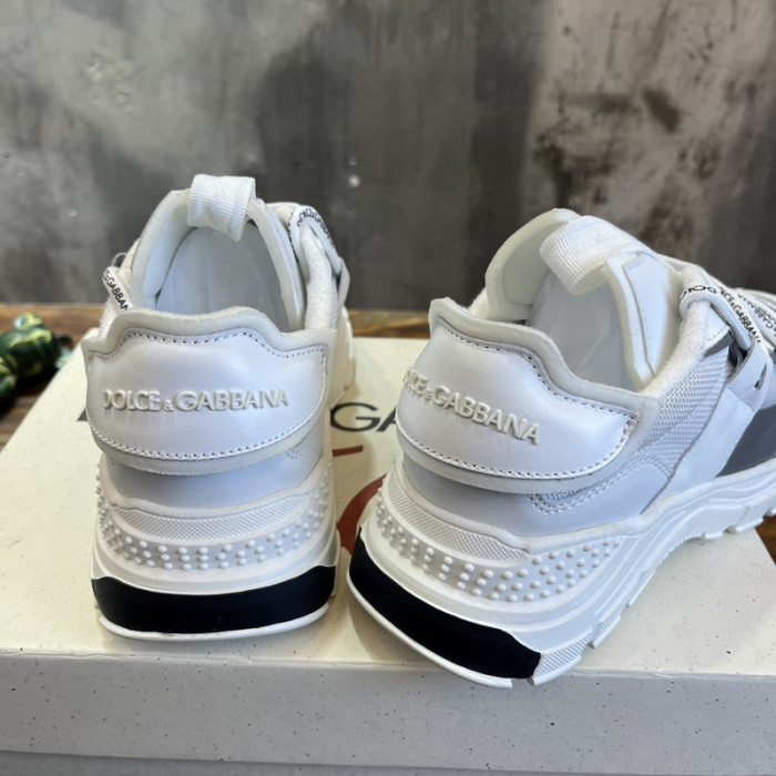 DG SNEAKER