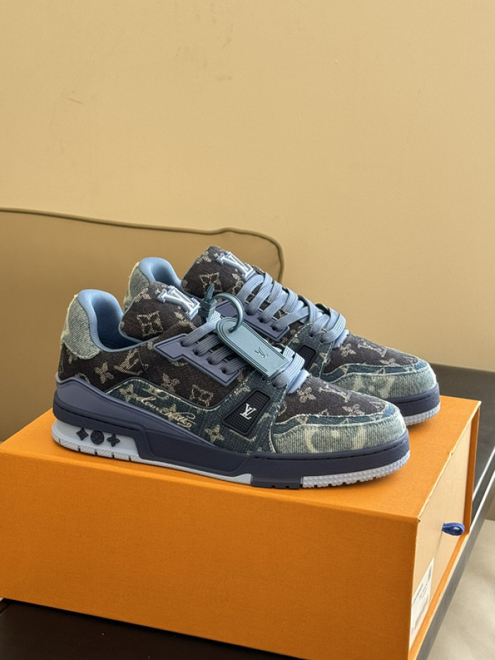 LUSV SNEAKERS