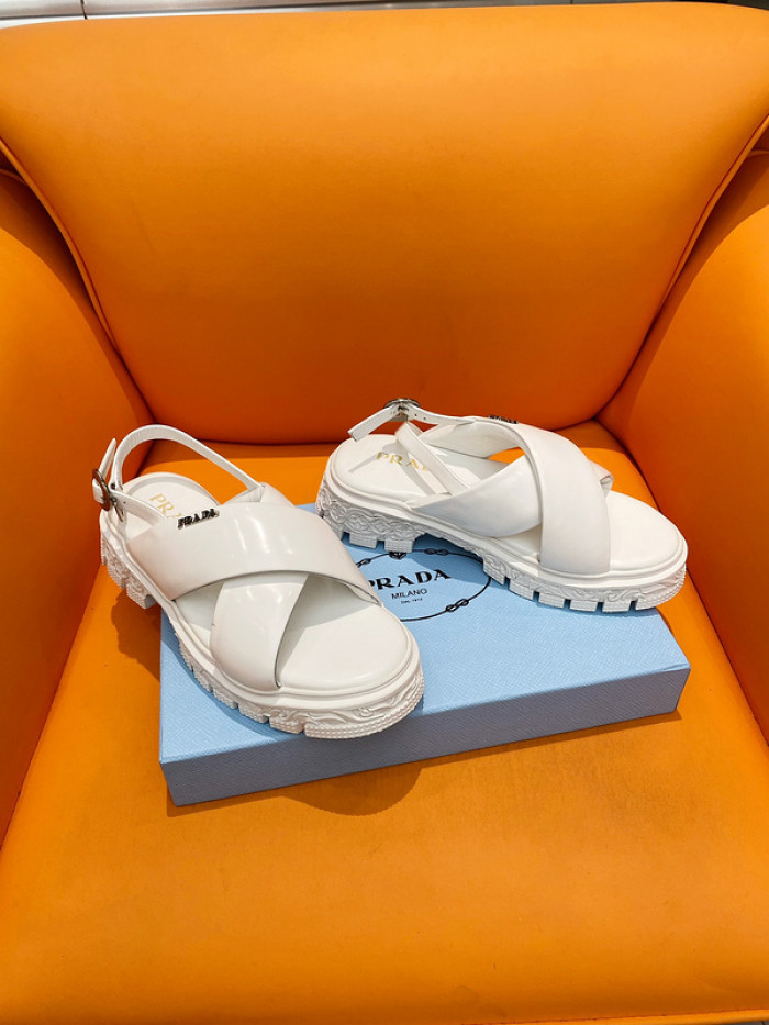 PRADA SLIDE