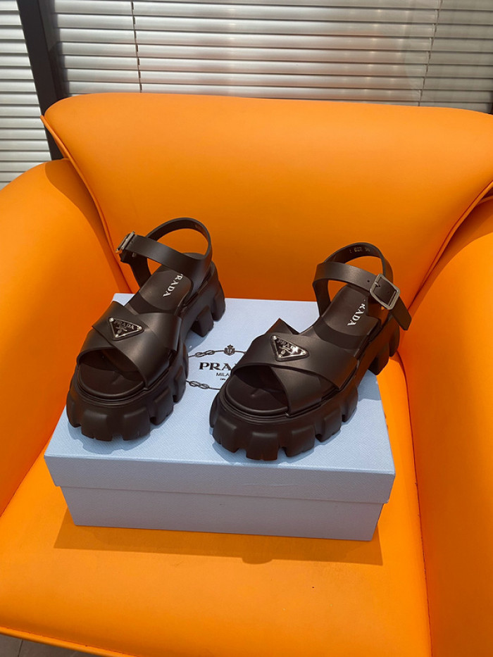 PRADA SLIDE