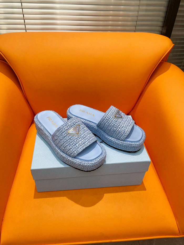 PRADA SLIDE