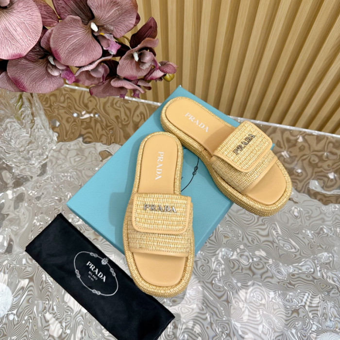 PRADA SLIDE