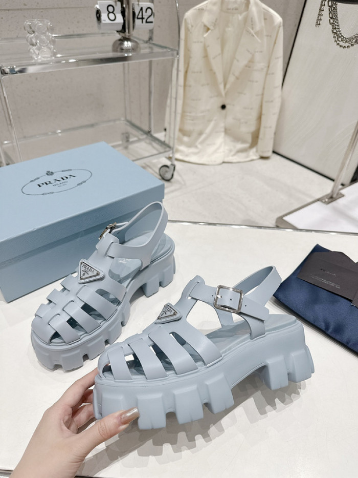 PRADA SLIDE