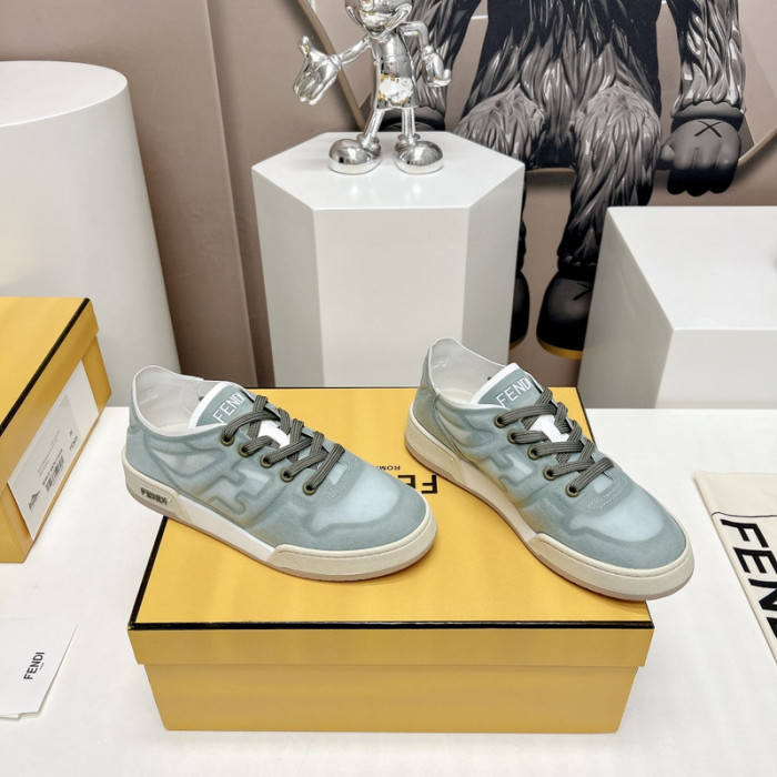 FENDI SNEAKERS